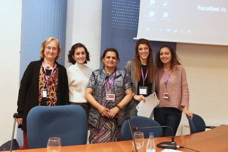 Dolores Herrero, Sara Medina, Jayshree Singh, Mónica Fernández Jiménez y Icharq Chadli