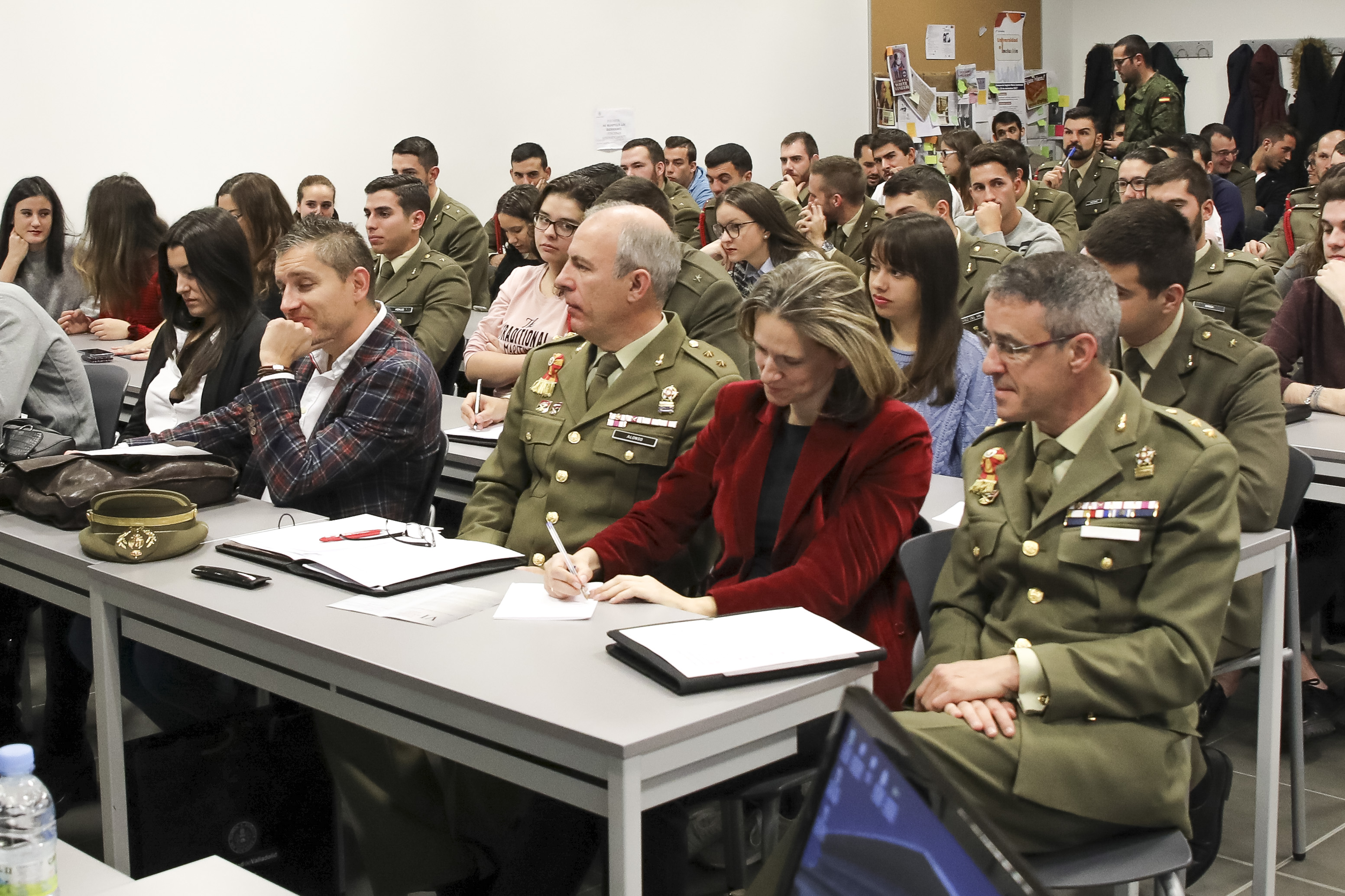 VIII Encuentro de los Valores Democráticos y Fuerzas Armadas celebrado en noviembre de 2019