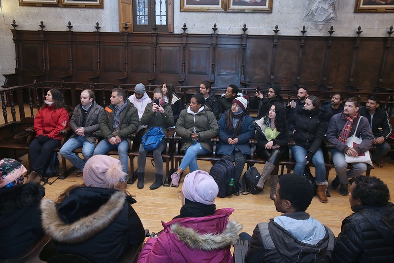 Participantes de la Winter School en el Aula Triste del Palacio de Santa Cruz