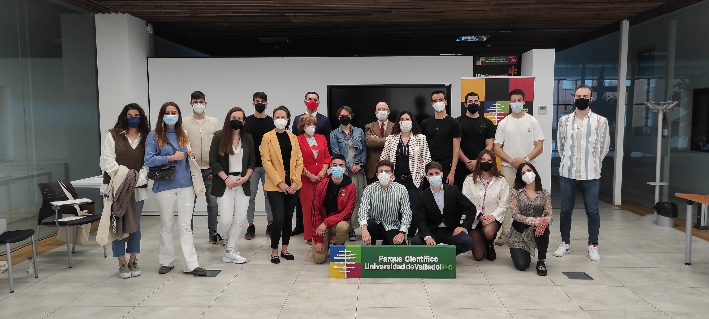 Emprendedores y jurado del Universidad de Valladolid Space 2021