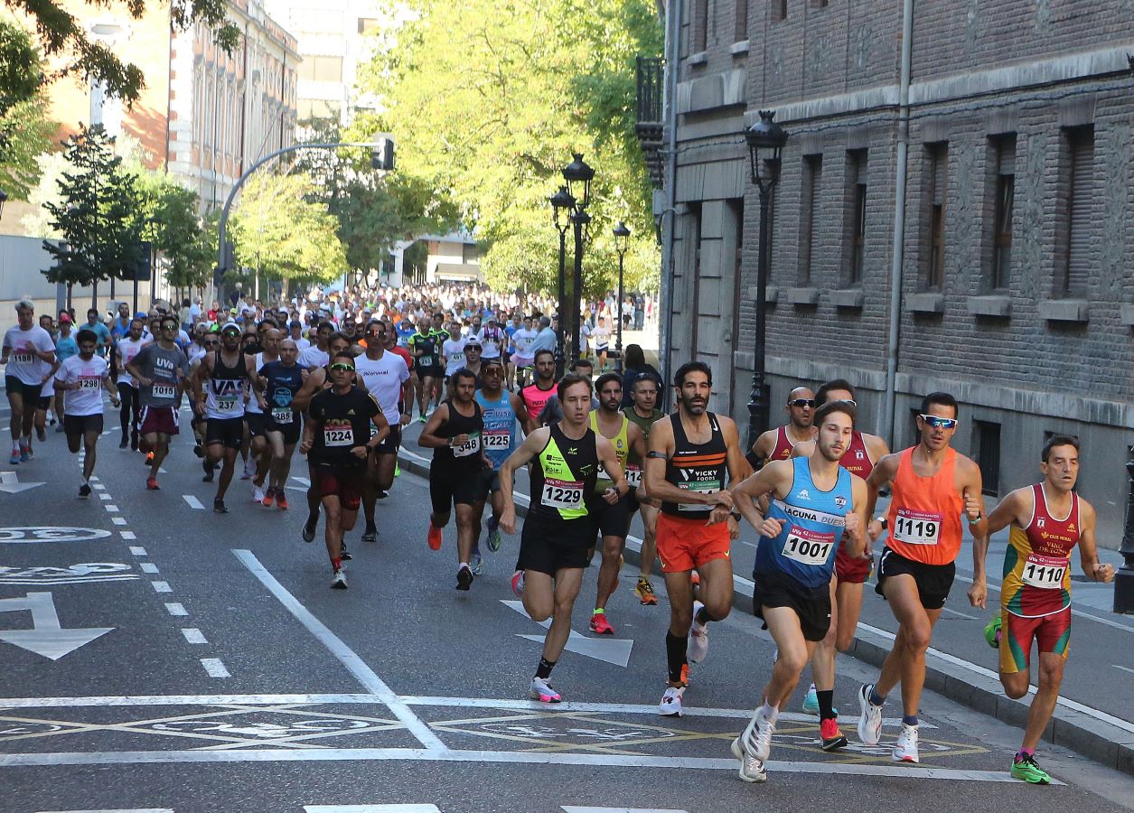 Comunicación - Medicina y el Colegio de Santa Cruz, los centros con