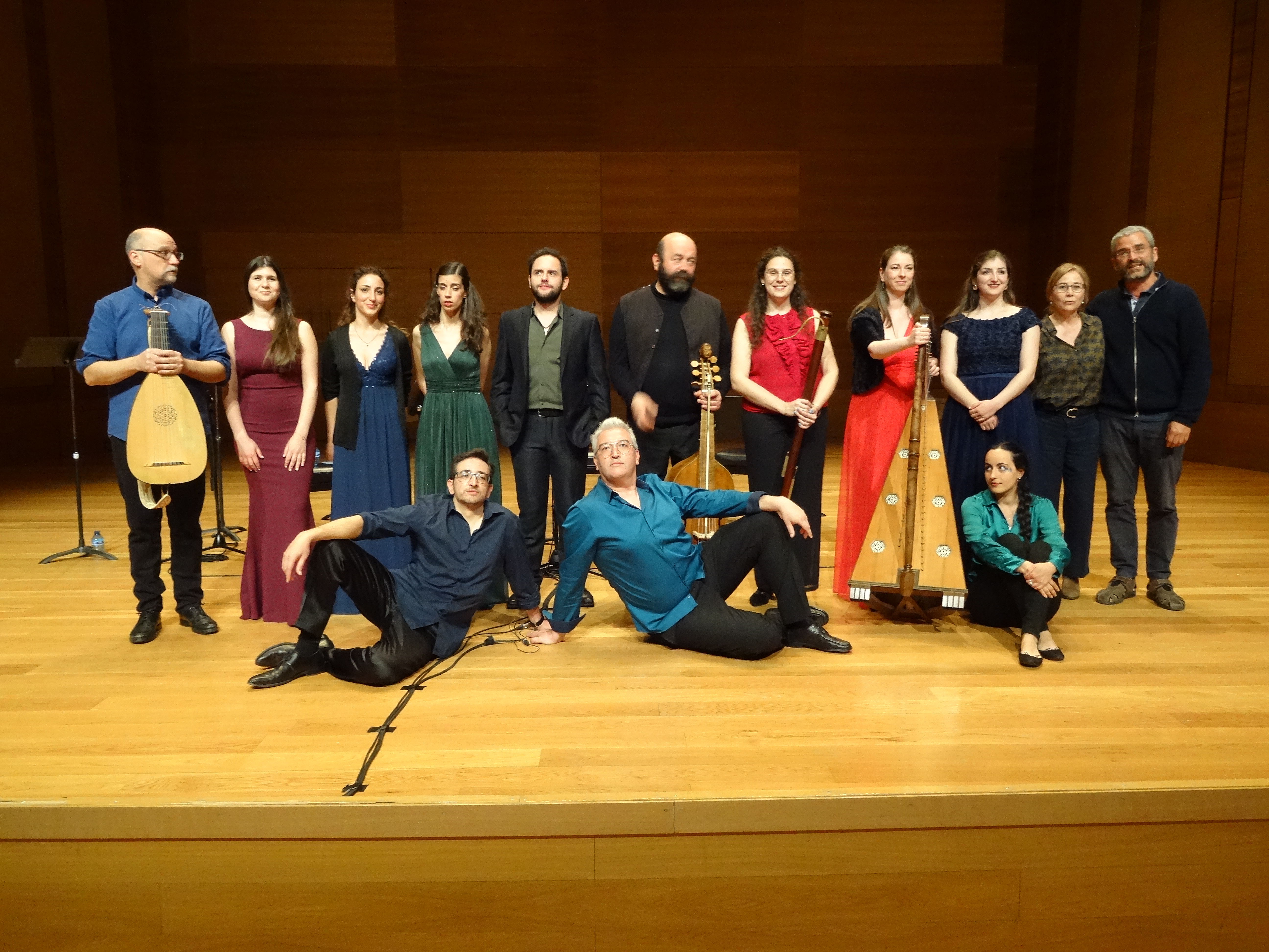 La agrupación O Bando de Surunyo actuó en el segundo concierto celebrado en el Auditorio Miguel Delibes