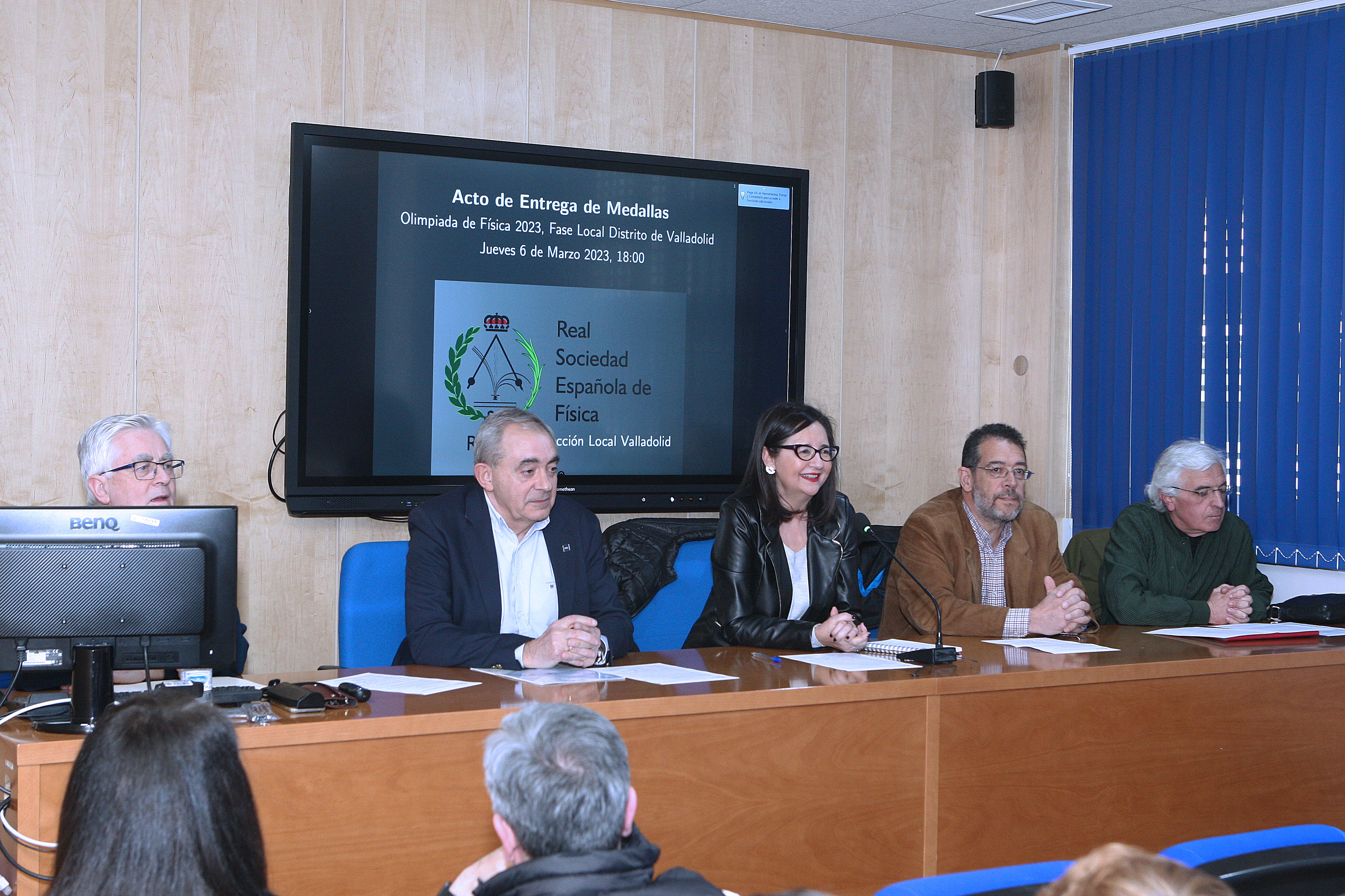 Estudiantes premiados en la fase local de la Olimpiada de Física