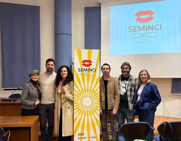 De izquierda a derecha: Azucena de la Fuente, David Vicente, Cristina San José,  Javier Estrada, Pedro del Río y Ana Cea